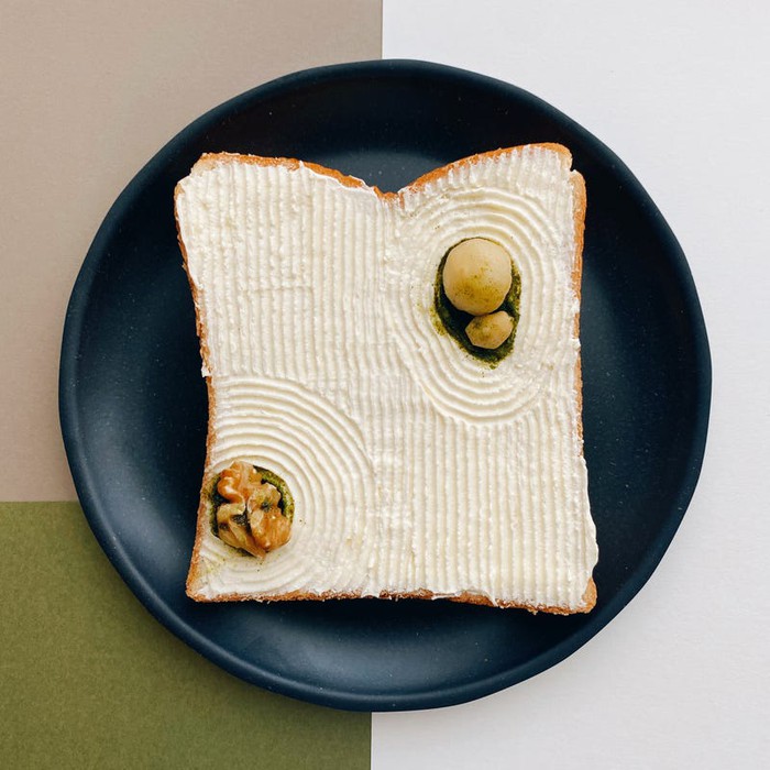 Nữ nghệ nhân Nhật Bản sáng tạo nghệ thuật từ bánh mì nướng - Ảnh 5.