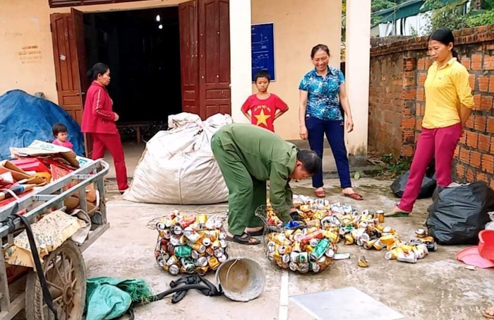 Xã miền núi tiên phong hạn chế rác thải nhựa, xây dựng cảnh quan môi trường nông thôn sạch, đẹp - Ảnh 1.