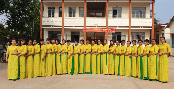 Hơn 8.000 phụ nữ vùng cao nguyên đất đỏ thướt tha tà áo dài Việt - Ảnh 6.