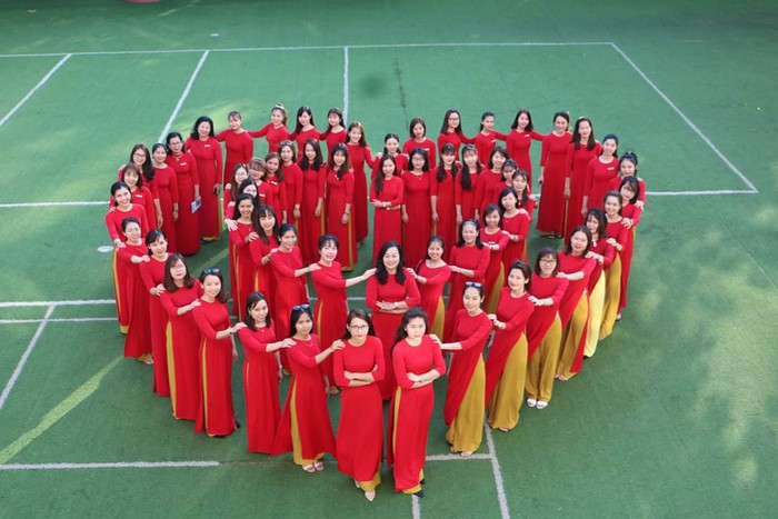Hơn 8.000 phụ nữ vùng cao nguyên đất đỏ thướt tha tà áo dài Việt - Ảnh 5.
