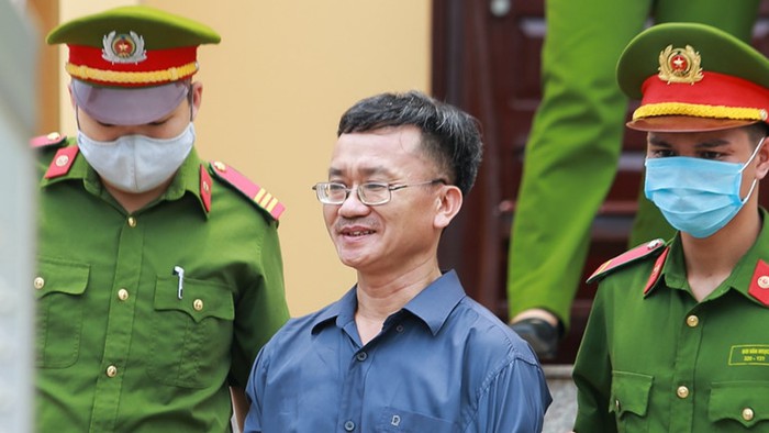 Nguyễn Quang Vinh, kẻ chủ mưu trong vụ nâng điểm thi ở Hòa Bình lĩnh mức án 8 năm tù.