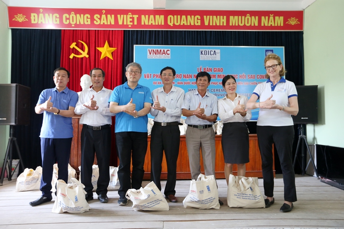 UNICEF cứu trợ phòng chống dịch Covid-19 cho hơn 340.000 người tại Việt Nam - Ảnh 3.