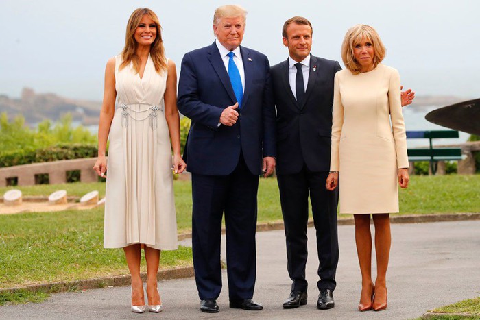 Xúng xính váy đầm, đệ nhất phu nhân Mỹ trẻ đẹp lấn át con gái Tổng thống Trump - Ảnh 8.
