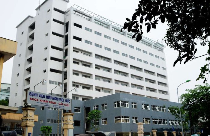 Bệnh viện Hữu nghị Việt Đức mở thêm kênh thanh toán bằng ví điện tử - Ảnh 1.