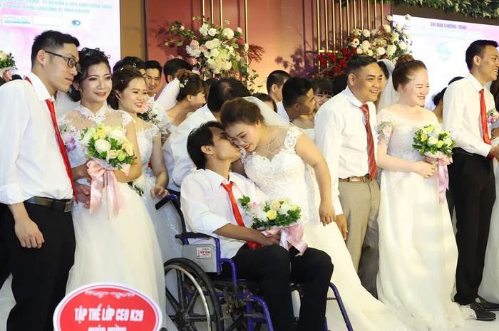Cơ hội tổ chức đám cưới miễn phí dành cho các cặp đôi khuyết tật, khó khăn - Ảnh 2.