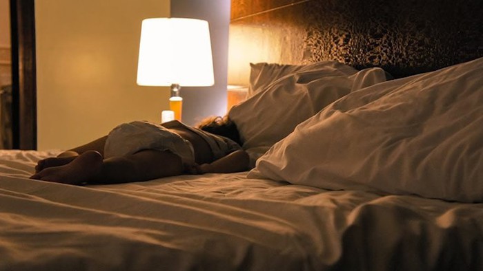 Chăm trẻ sơ sinh mà bật đèn ngủ cả đêm: Những tác hại không thể ngờ - Ảnh 3.