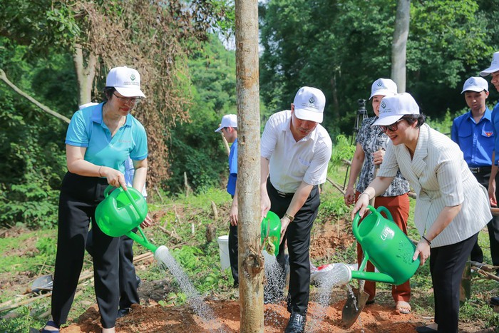 &quot;Agribank – Vì tương lai xanh – Thêm cây, thêm sự sống&quot; - Ảnh 2.