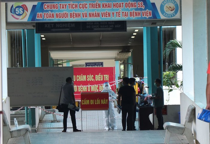 Bệnh viện dã chiến tại Hòa Vang sẵn sàng đón bệnh nhân mắc Covid-19 - Ảnh 1.