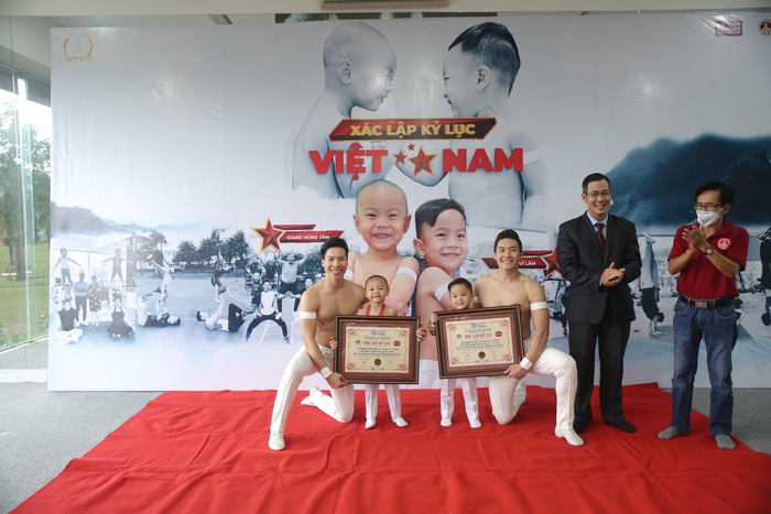 Hành trình khổ luyện để đạt tới Kỷ lục Guinness Việt Nam của con trai hoàng tử xiếc Quốc Cơ, Quốc Nghiệp  - Ảnh 8.