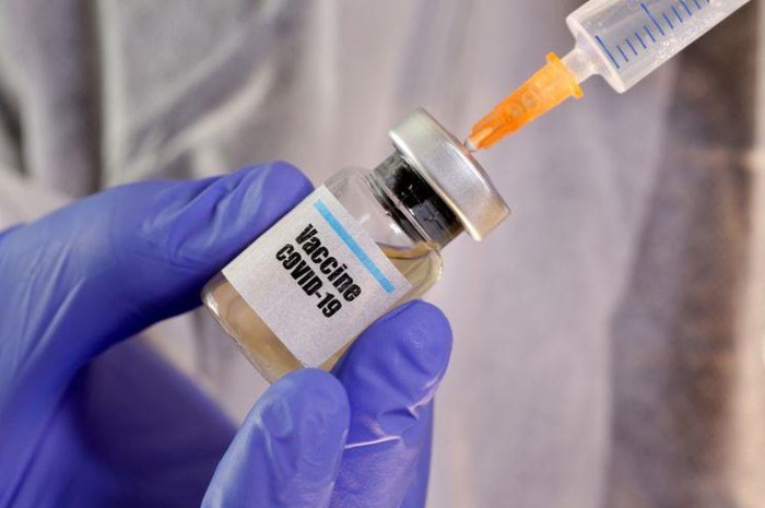 Trung Quốc thử nghiệm vaccine ngừa Covid-19 từ tế bào côn trùng - Ảnh 1.