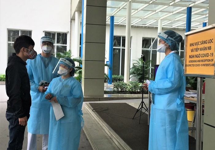 Hà Nội: Vinmec là bệnh viện an toàn nhất trong đợt kiểm tra phòng dịch COVID-19 - Ảnh 2.