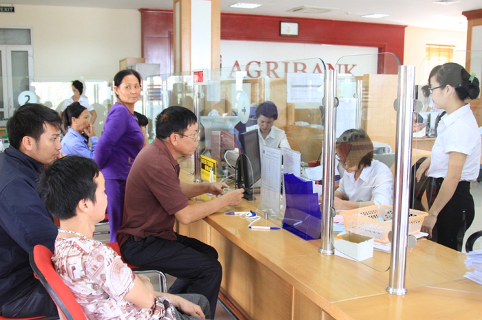 Gia tăng nguồn vốn phục vụ tiêu dùng tại địa bàn “Tam nông”, Agribank kiên định mục tiêu đẩy lùi nạn tín dụng đen - Ảnh 2.