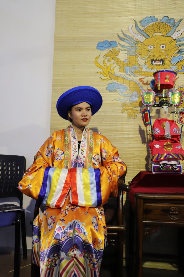 Chiêm ngưỡng những bộ áo dài cổ của phụ nữ tại Ngày hội Việt phục - Ảnh 7.