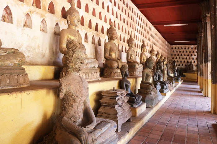 Ghé thăm ngôi chùa sở hữu gần 7.000 tượng Phật của Lào - Ảnh 6.