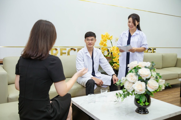 Dr Hùng Clinic: Địa chỉ khám phụ khoa chuyên nghiệp tại Hà Nội - Ảnh 1.