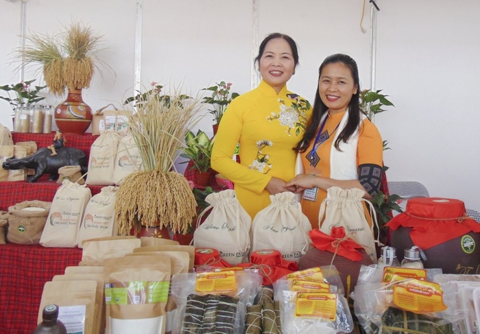 Ước vọng phát triển thương hiệu gạo hữu cơ Việt Nam  vươn tầm quốc tế - Ảnh 2.