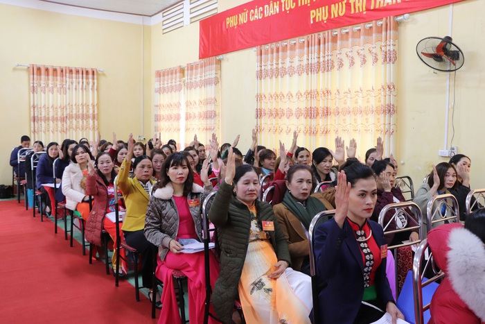 Hội LHPN tỉnh Yên Bái tổ chức Đại hội điểm phụ nữ cơ sở - Ảnh 2.