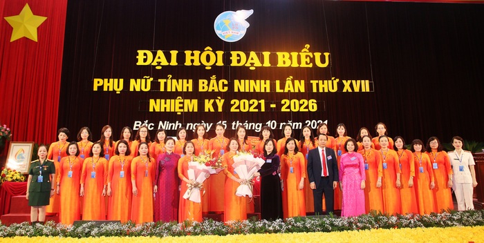 Bắc Ninh: 31 đồng chí được bầu tham gia Ban Chấp hành Hội LHPN tỉnh khóa XVII - Ảnh 1.