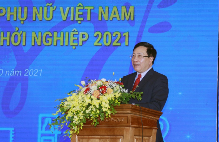 Phó Thủ tướng Phạm Bình Minh: Tôi cảm kích trước những phụ nữ luôn khát khao mang lại điều tốt đẹp - Ảnh 2.