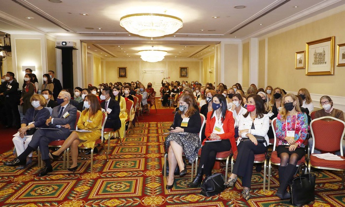Hình ảnh đoàn đại biểu Việt Nam dự hội nghị thượng đỉnh phụ nữ toàn cầu - Ảnh 7.