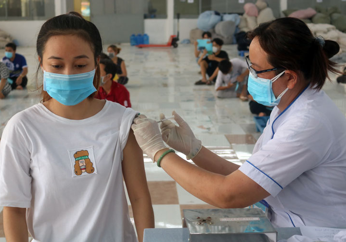Hà Nội dự kiến tiêm vaccine Covid-19 cho trẻ em trong quý IV/2021 – quý I/2022 - Ảnh 1.