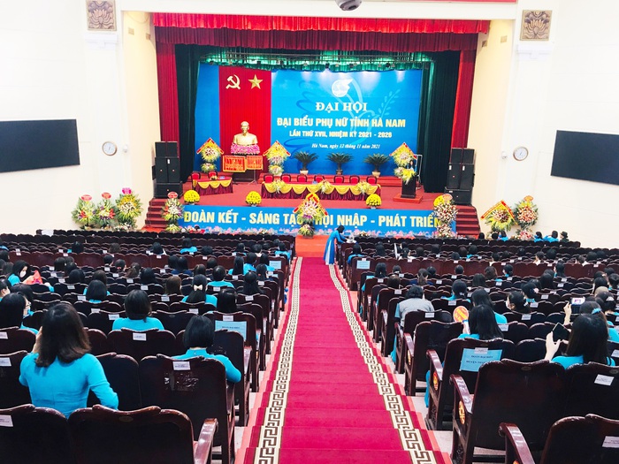 Khai mạc Đại hội Đại biểu Phụ nữ tỉnh Hà Nam nhiệm kỳ 2021-2026 - Ảnh 1.