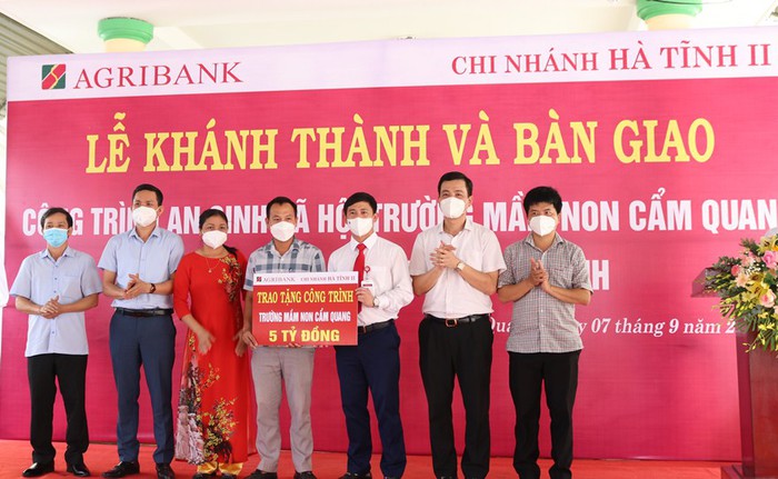 Tận tâm, trách nhiệm, Agribank Hà Tĩnh II là ngân hàng luôn tiên phong trong công tác an sinh xã hội, từ thiện nhân đạo, luôn hướng tới cuộc sống vì cộng đồng.