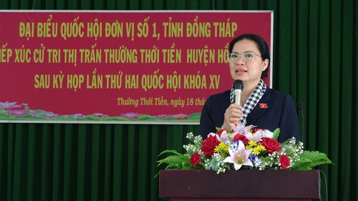Chủ tịch Hội LHPN Việt Nam Hà Thị Nga tiếp xúc cử tri tỉnh Đồng Tháp - Ảnh 1.