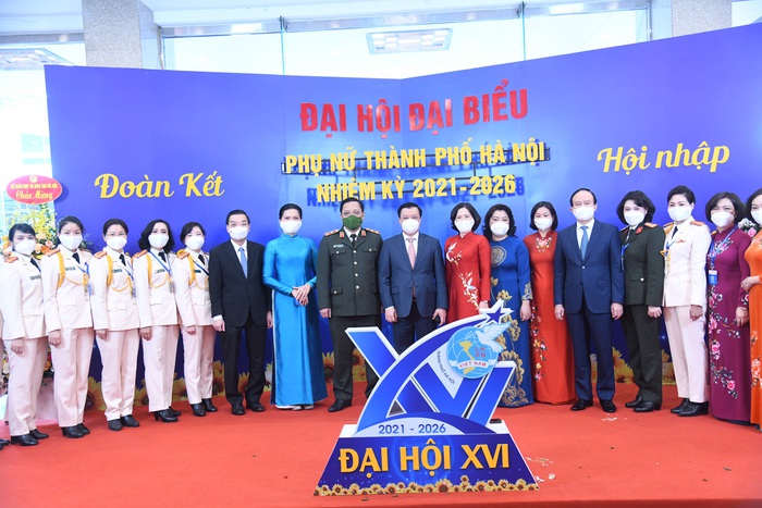 Hội LHPN Hà Nội vinh dự nhận Huân chương Lao động hạng Nhất  - Ảnh 5.