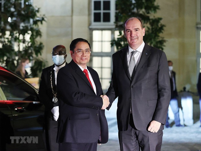 Thủ tướng kết thúc tốt đẹp chuyến thăm chính thức Cộng hòa Pháp - Ảnh 1.