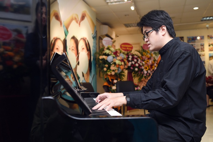 Nghệ sĩ piano Lưu Đức Anh