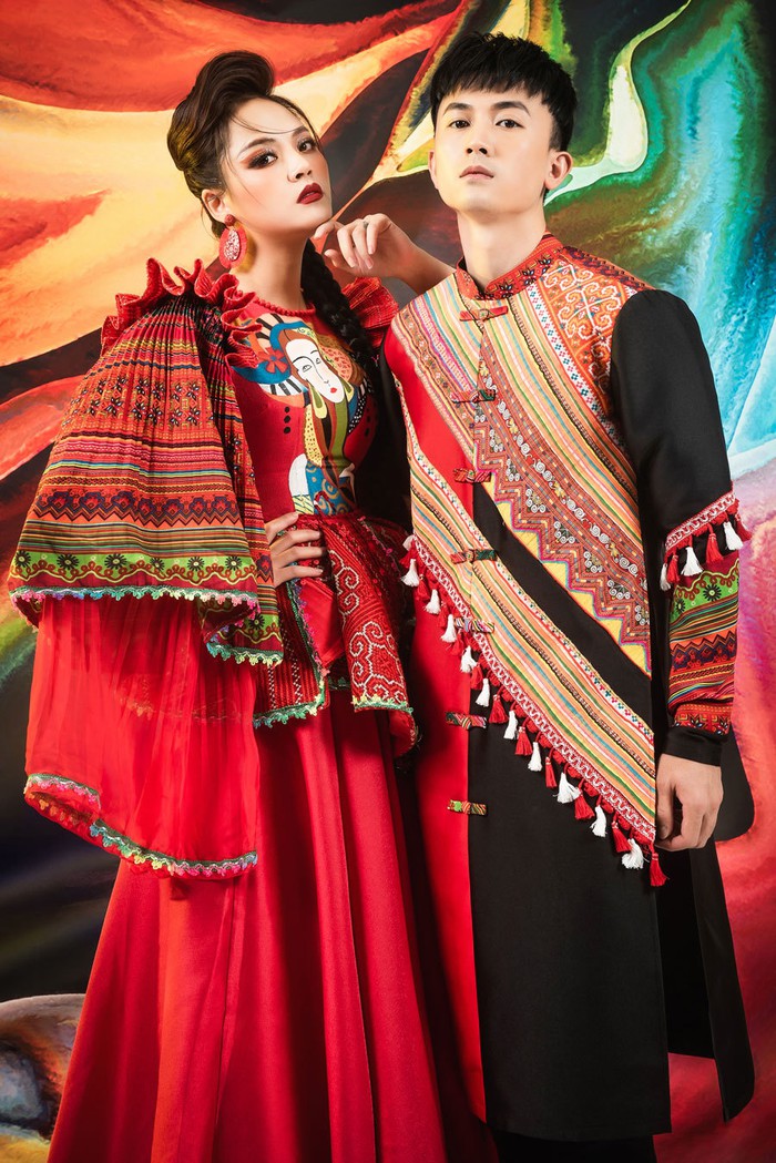 Diễn viên Anh Vũ và Thu Quỳnh trong trang phục thổ cẩm của Thạch Linh