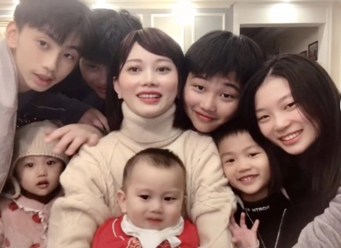 Gia đình Trung Quốc trả hơn 3,5 tỷ đồng để được sinh 7 người con - Ảnh 3.
