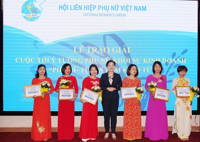 Nghệ An: Trao giải cuộc thi “Phụ nữ Việt tự tin làm kinh tế” - Ảnh 4.