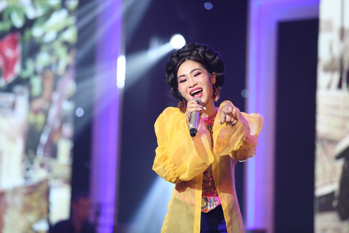 Ca sĩ Hà Myo tự hào vì được khán giar gọi là “Hà Xẩm” - Ảnh 1.