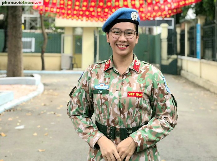 Nữ chiến sĩ mũ nồi xanh: Truyền cảm hứng, tinh thần cống hiến cho phụ nữ Việt Nam hôm nay - Ảnh 2.
