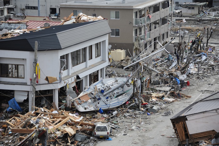 10 năm thảm họa động đất sóng thần ở Nhật Bản: Nhiều phụ nữ chịu nỗi đau kép - Ảnh 1.