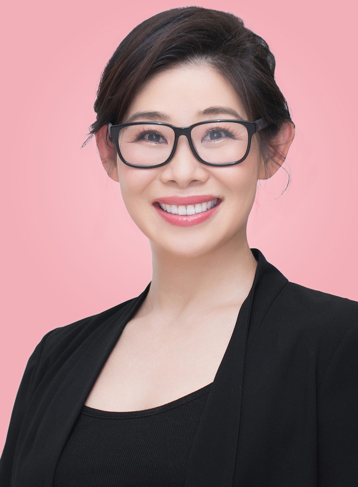 CEO Esther Nguyễn: Mềm mỏng nhưng rất kỷ luật khi dạy con - Ảnh 1.