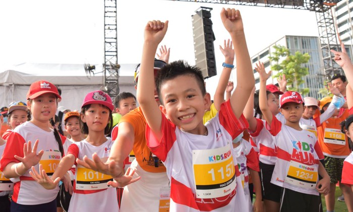 Hơn 500 trẻ em tham dự đường chạy Kids Run - Ảnh 2.