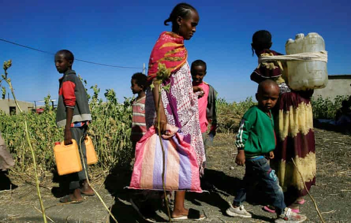 Thảm họa nhân đạo với phụ nữ và trẻ em gái trong xung đột ở Ethiopia - Ảnh 1.