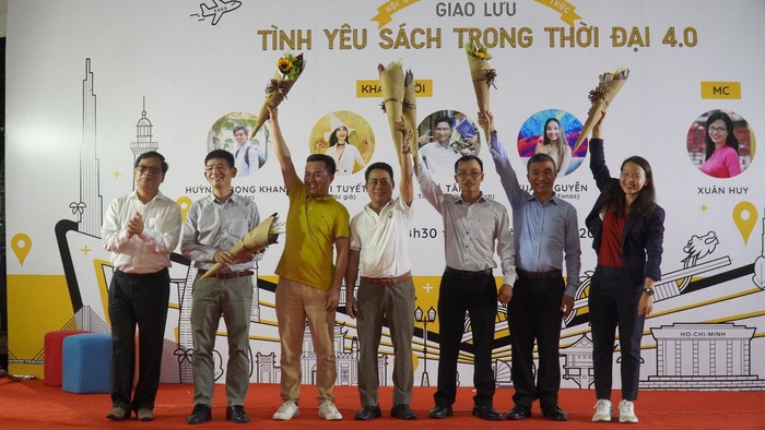  Phó Chủ tịch Hội Xuất bản Việt Nam: “Chúng ta có thể tự thân sắm xuồng để bơi ra biển” - Ảnh 1.