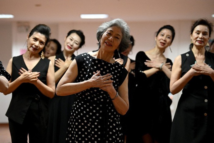 Những “bà ngoại xì tin” tiến công mạng xã hội Trung Quốc - Ảnh 4.