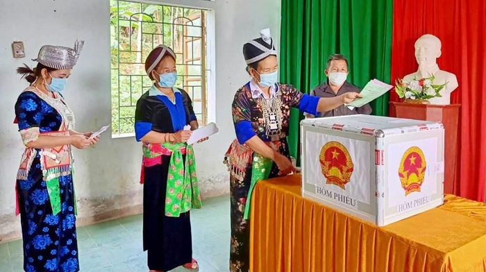 Gần 41% ứng cử viên đại biểu HĐND cấp tỉnh là nữ - Ảnh 2.