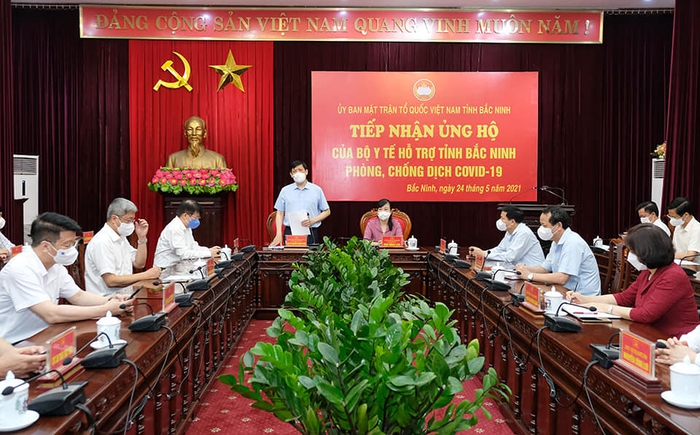 Bộ Y tế kêu gọi người dân cả nước chung tay ủng hộ tâm dịch Bắc Ninh, Bắc Giang - Ảnh 1.