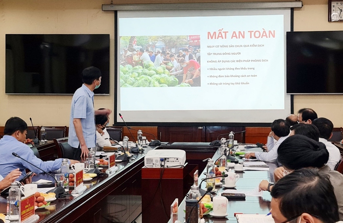 Hội LHPN Việt Nam phối hợp mở các điểm tiêu thụ nông sản an toàn phòng dịch Covid-19 - Ảnh 1.