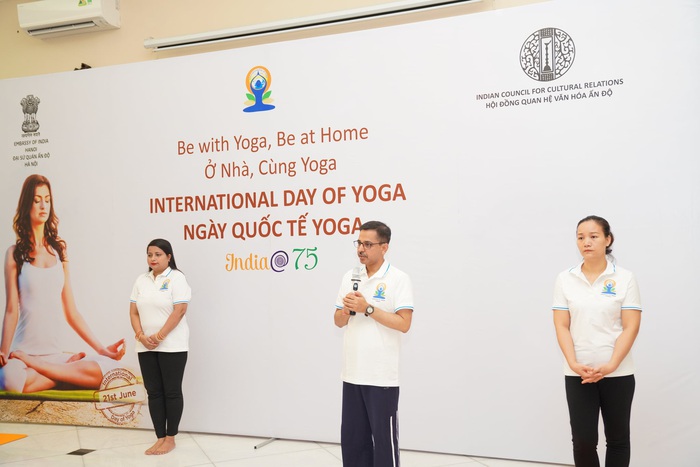 Ngày Quốc tế Yoga 2021: Lan tỏa thông điệp &quot;Ở nhà tập Yoga vì sức khỏe&quot; - Ảnh 2.