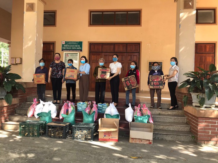 Hà Tĩnh: Trao hơn 160 suất quà cho gia đình hội viên khó khăn nhân ngày Gia đình Việt Nam - Ảnh 1.