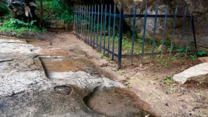 Bí ẩn chưa được giải đáp về “Cánh cổng cổ xưa bước vào vũ trụ” ở Sri Lanka - Ảnh 2.