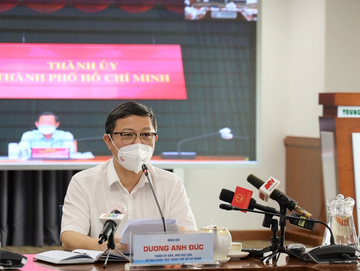 Phó Chủ tịch UBND TPHCM: Dịch có xu hướng giảm nhưng chưa bền vững - Ảnh 1.