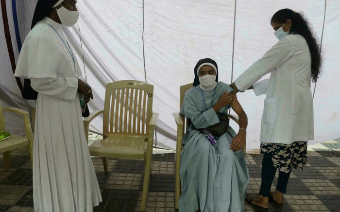 Ấn Độ cấp phép vaccine ADN đầu tiên trên thế giới - Ảnh 1.